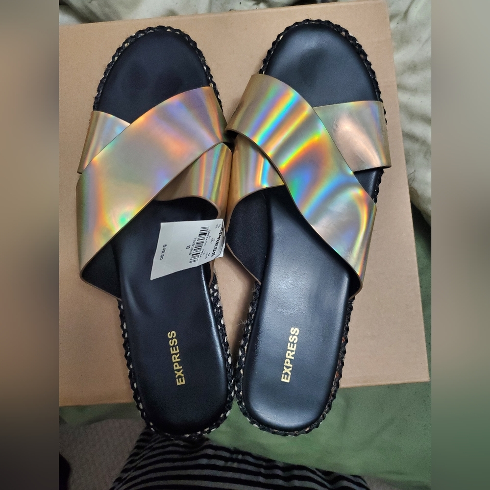 Womens Express size 10 sandals/slippers